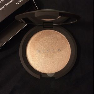 Becca Highlighter OPAL BRAND NEW FULL SIZE .28oz